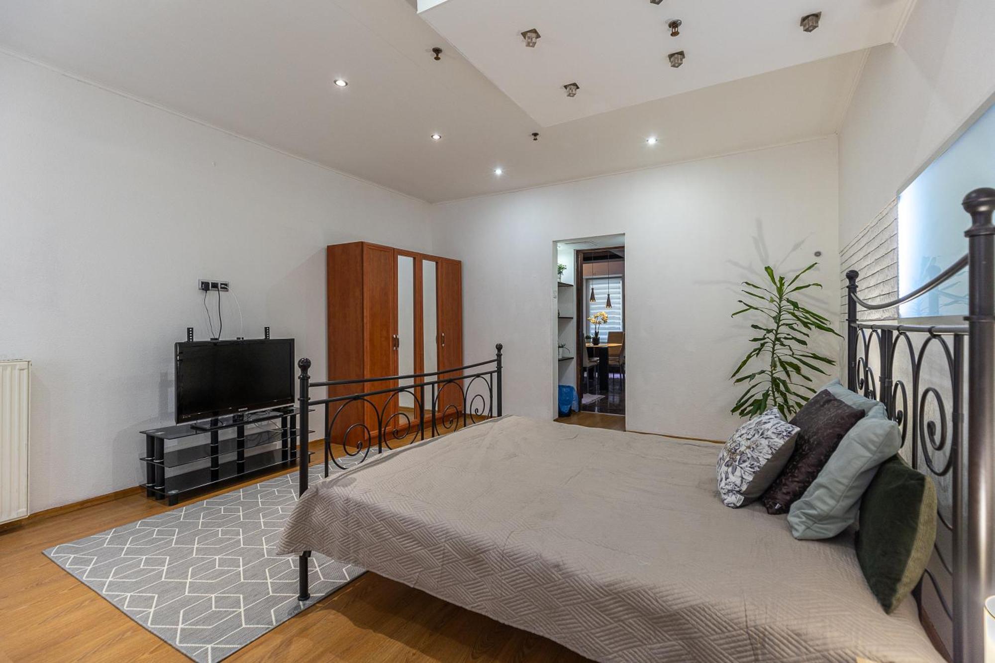 City Vibes Apartment - 3 Bdrms Budapest Esterno foto