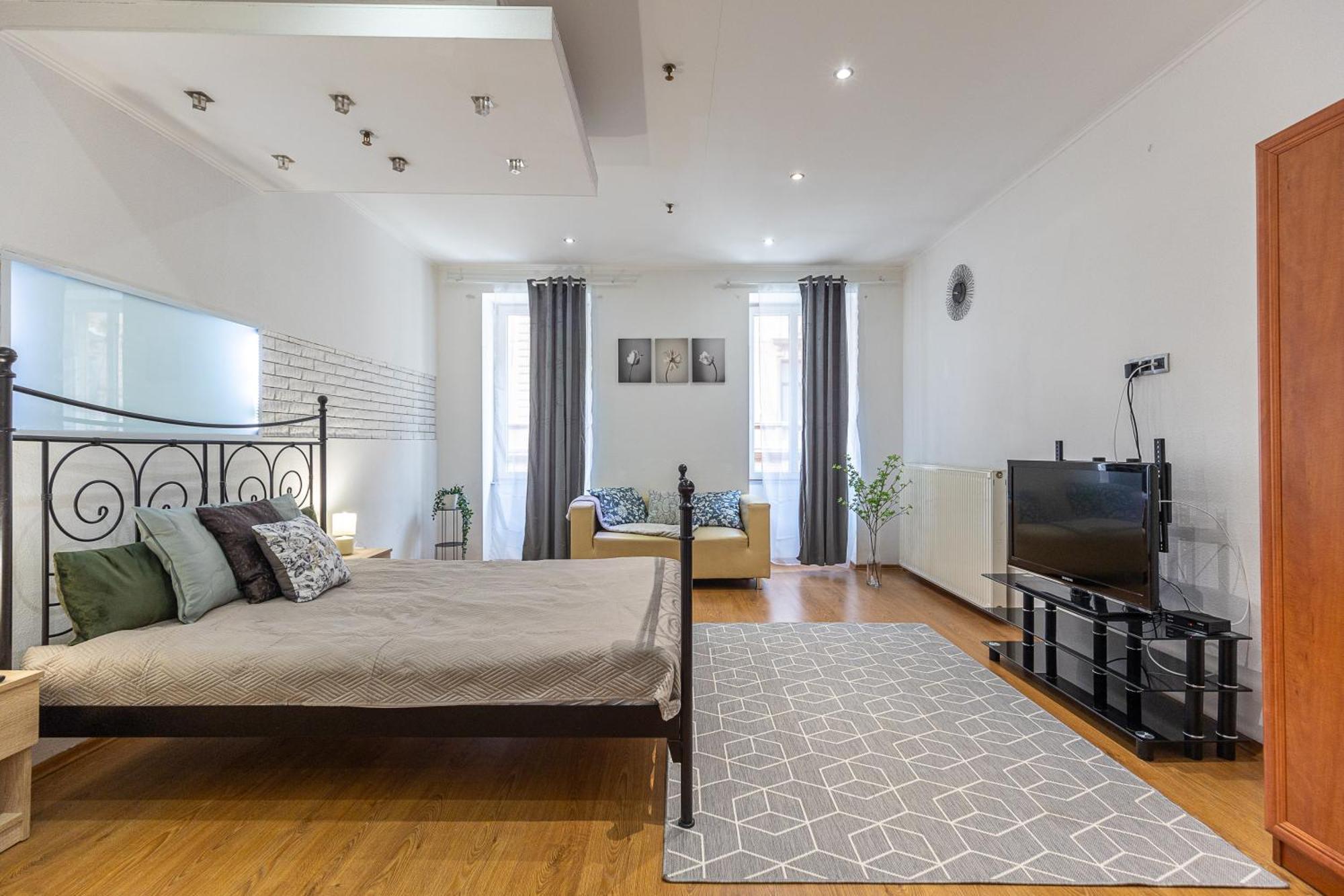 City Vibes Apartment - 3 Bdrms Budapest Esterno foto